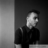 Asaf Avidan Lyrics