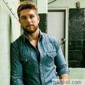 Chris Lane Lyrics