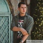 Cris Cab Lyrics