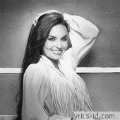 Crystal Gayle Lyrics