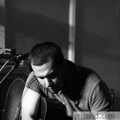 Johnoy Danao Lyrics