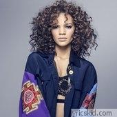 Leslie Grace Lyrics