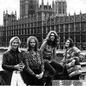 Masters Apprentices Lyrics